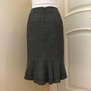NWOT ExpressStudio career skirt with back flounce